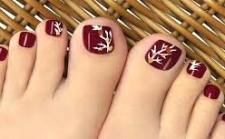 What colors will you be wearing on your toe nails this summer?
